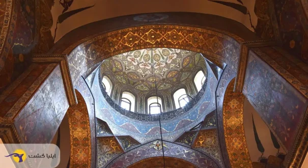 بازسازی مجدد کلیسای جامع اچمیادزین