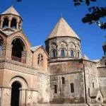 تاریخچه مختصر کلیسای جامع اچمیادزین
