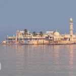 آرامگاه حاج علی در بمبئی