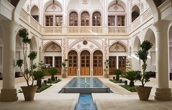اقامتگاه سنتی عمارت ماندگار کاشان