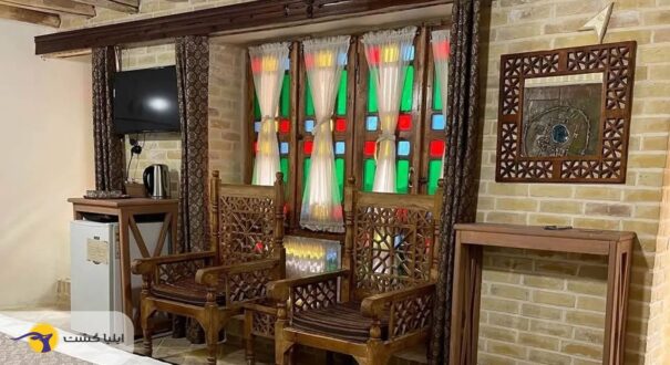 اتاق نشیمن اقامتگاه ددمان زنجان اقامتگاه ددمان زنجان