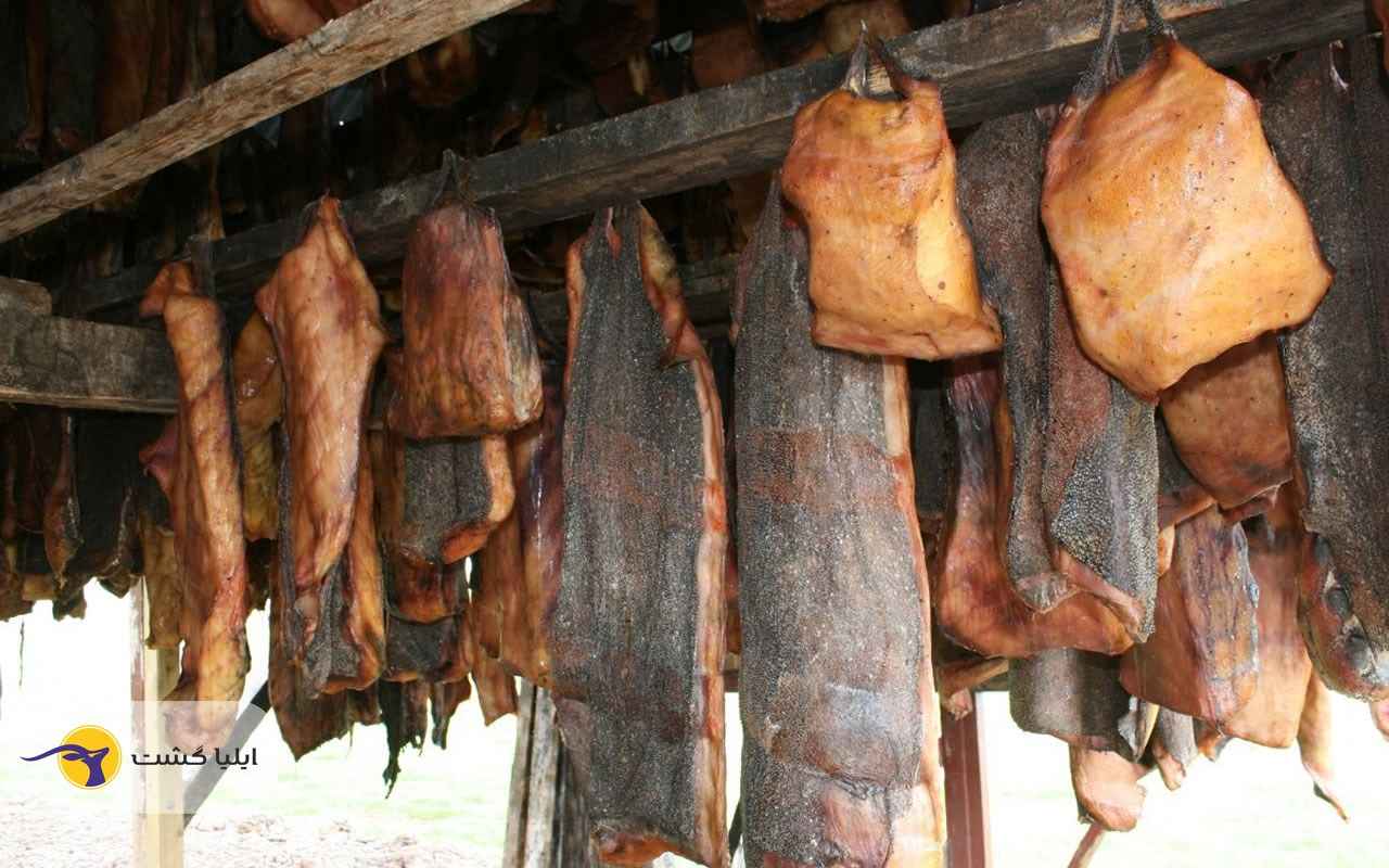 عجیب ترین غذاهای دنیا؛ غذاهایی که هر گردشگری را شگفت زده می کنند 6 عجیب ترین غذاهای دنیا